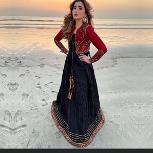 SOLD Asim Jofa original makhmal velvet collection , Maria b Sana safinaz